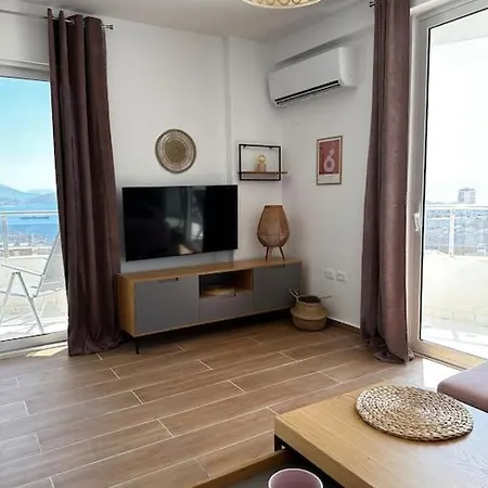 Evelyn Apartment Sarande